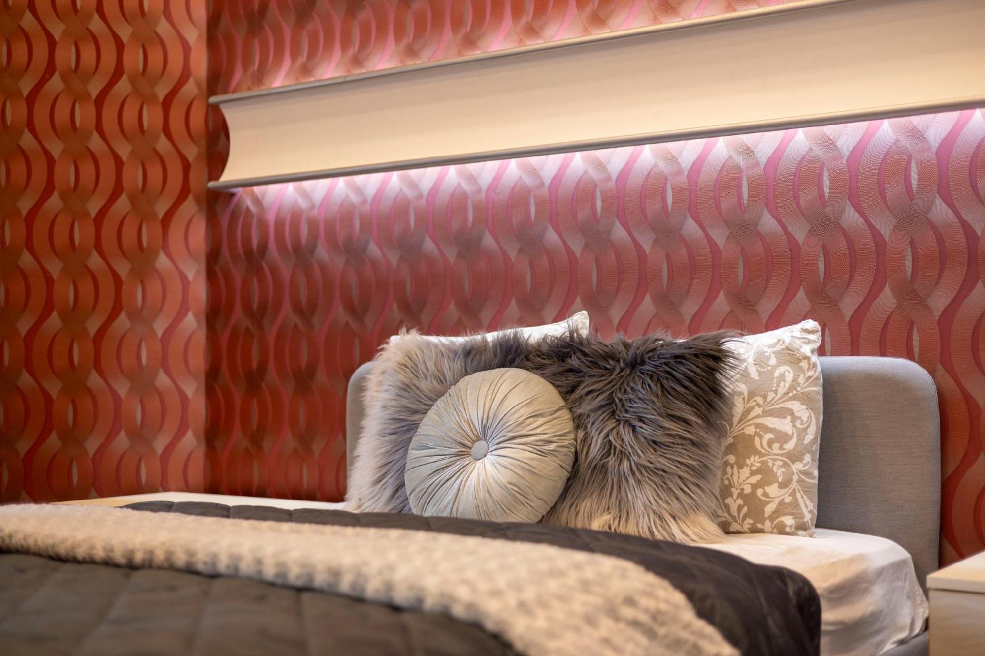 Luxury Royal Central Apartment By Prestige Homes Budapest Eksteriør billede
